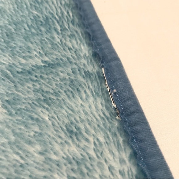 Vintage Winnie the Pooh Blanket Piglet Eeyore Tigger - Picture 13 of 16